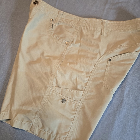 Kuhl Women's Shorts Size 10 Camping Hiking 7 Inch Inseam - Picture 7 of 11